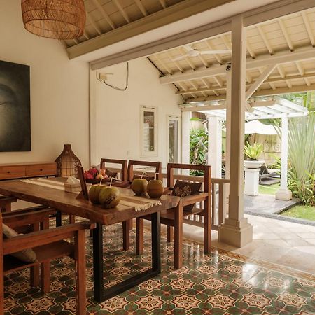Uma Lima Villa Batu Belig - Close To The Beach 坎古 外观 照片