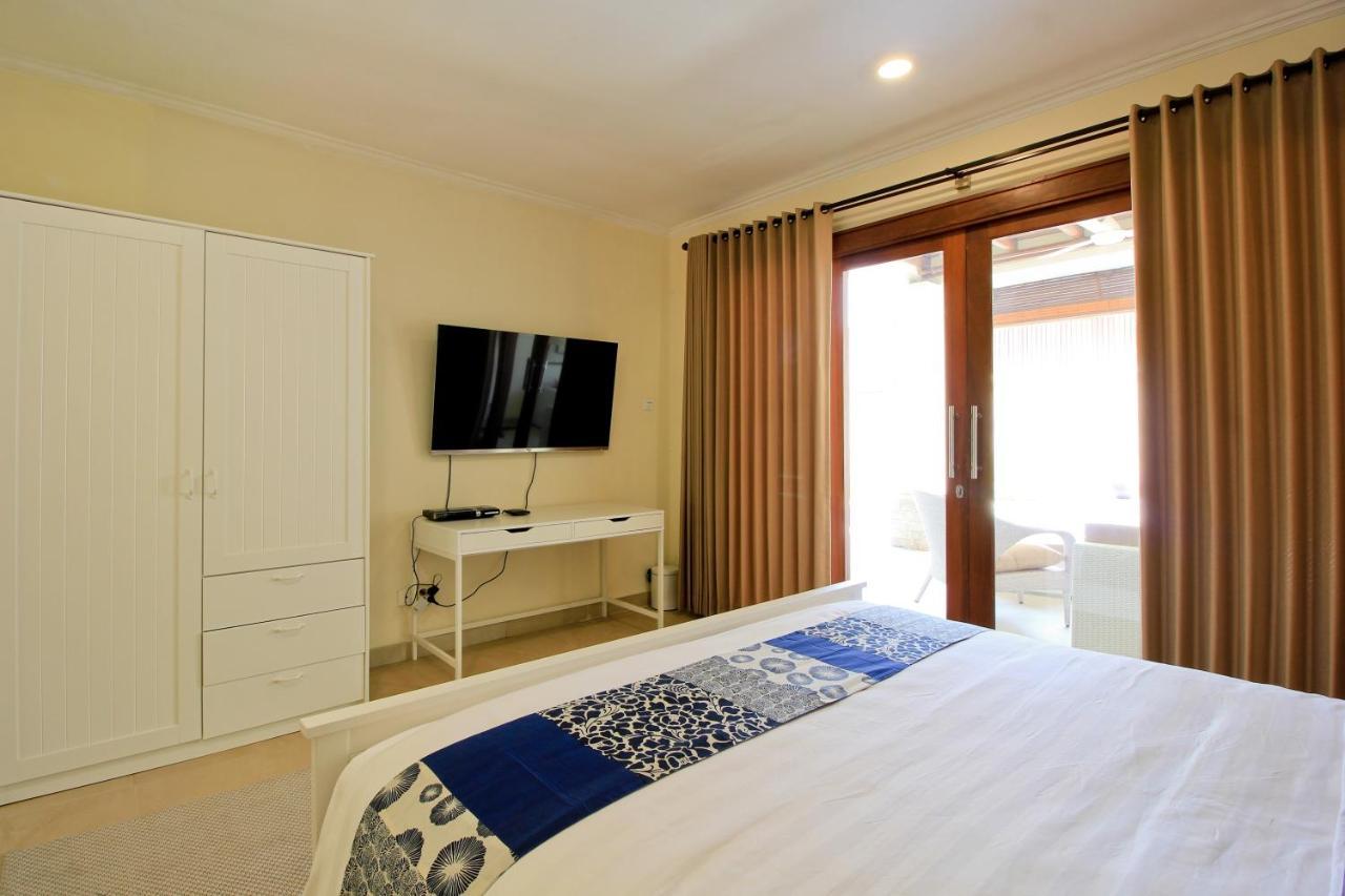 Uma Lima Villa Batu Belig - Close To The Beach 坎古 外观 照片