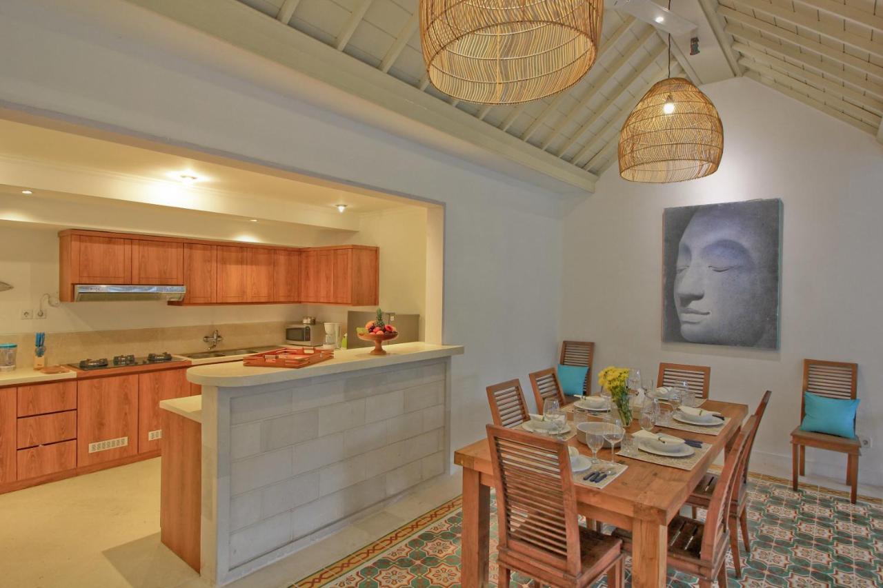 Uma Lima Villa Batu Belig - Close To The Beach 坎古 外观 照片