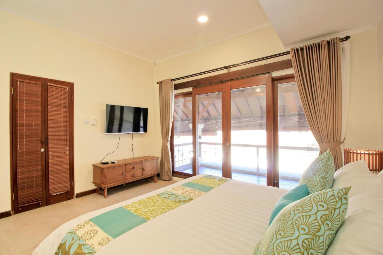 Uma Lima Villa Batu Belig - Close To The Beach 坎古 外观 照片